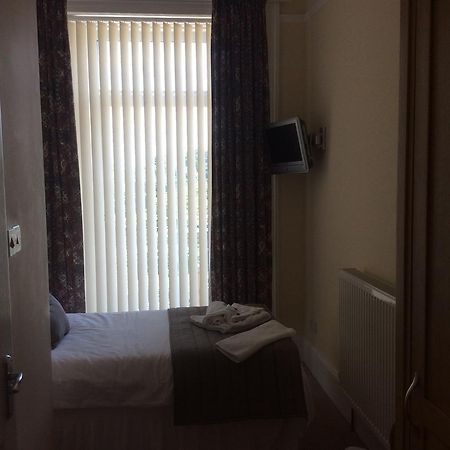 Coombe Court Hotel Torquay Εξωτερικό φωτογραφία